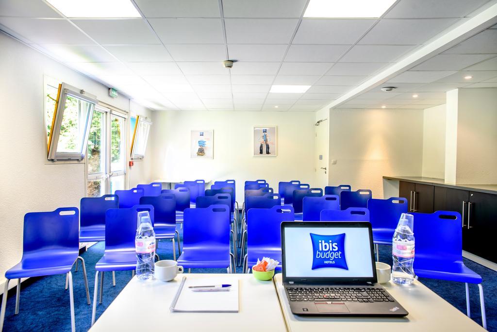 ibis budget Valenciennes Petite-Forêt Exterior foto