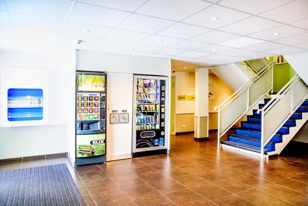 ibis budget Valenciennes Petite-Forêt Exterior foto